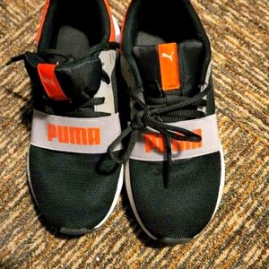 Boys Puma Shoes